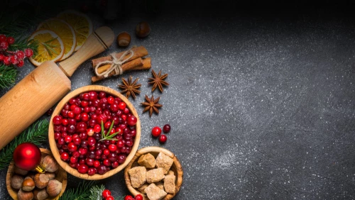 FESTIVE DINING