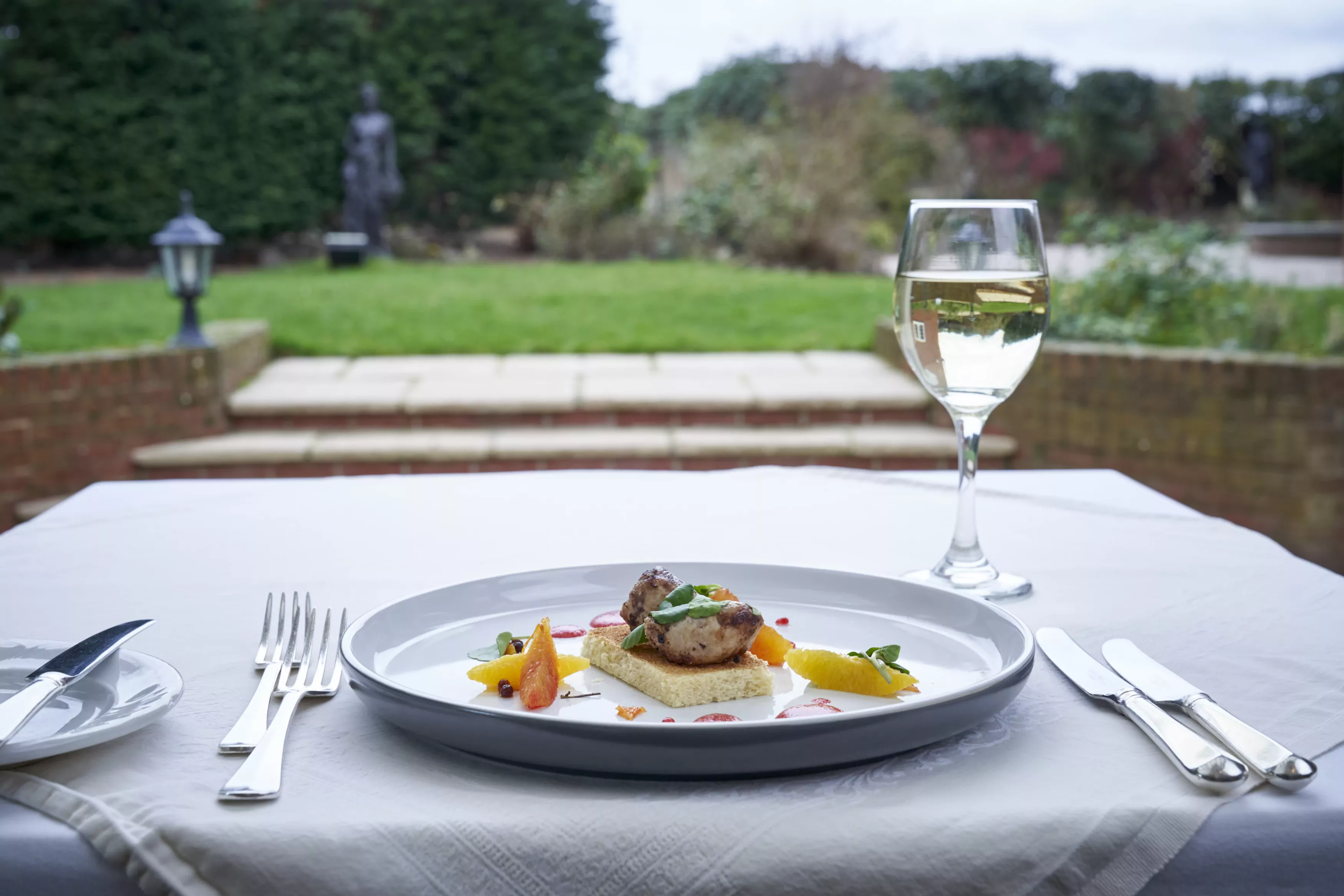 An Easy Staycation in the Kent Countryside