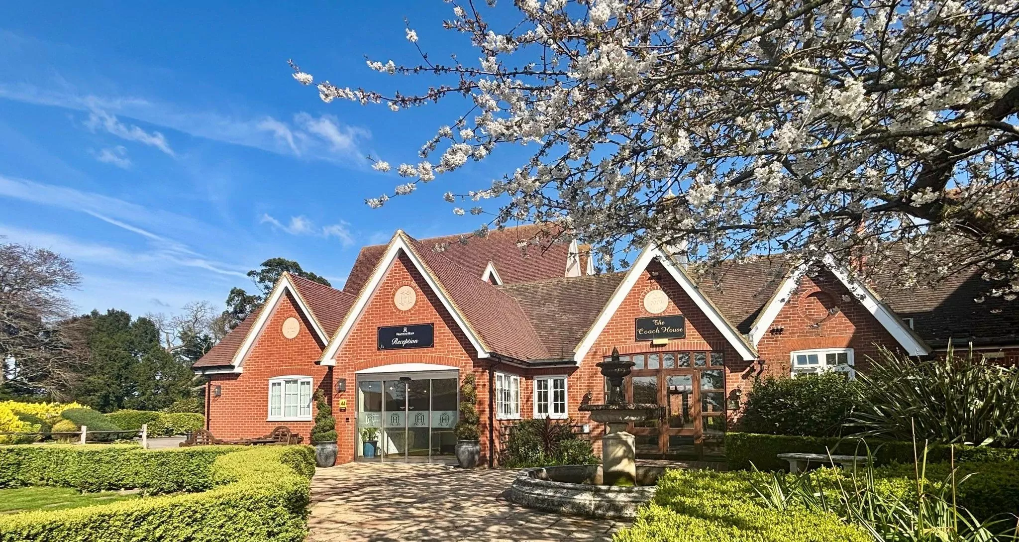 What’s Blooming in the Garden at Hempstead House This Spring